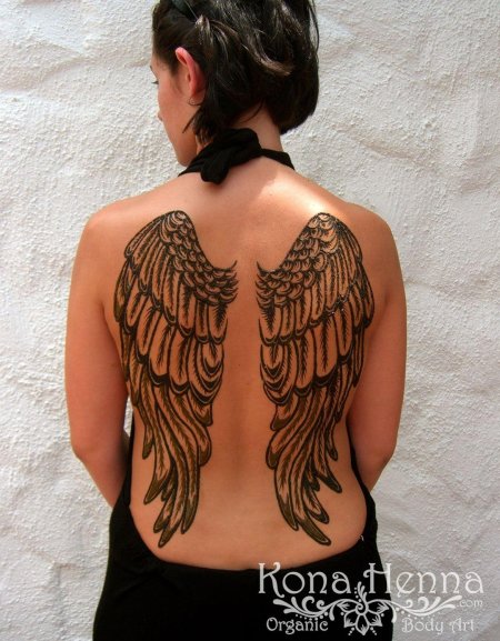 Крылья на спине тату