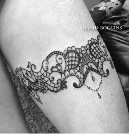 Тату подвязка