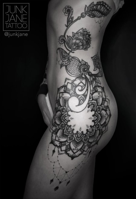 Тату в стиле барокко