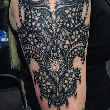 Татуировка женская