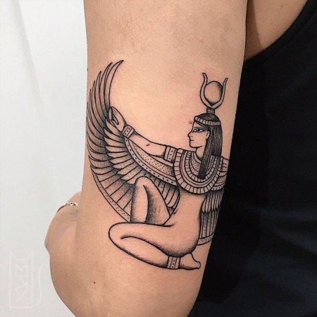 Богиня исида тату