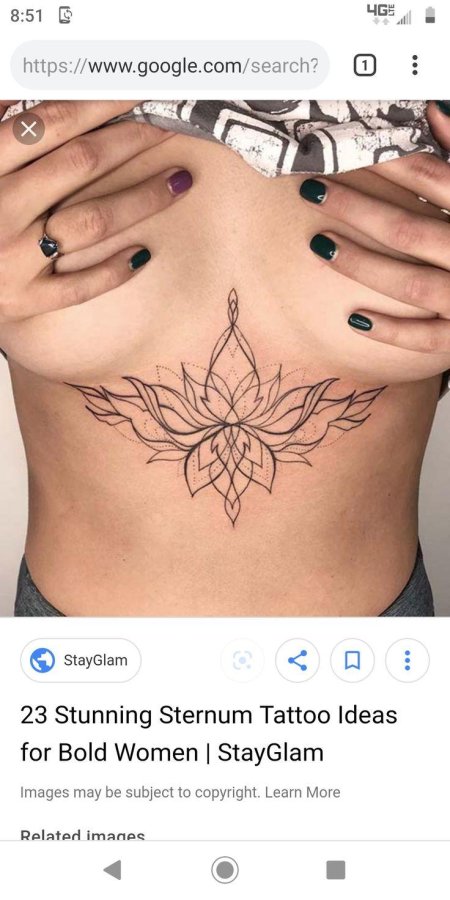 Тату под грудь