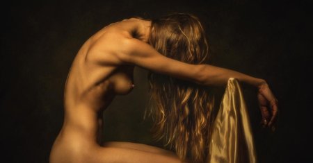 Золотая фон