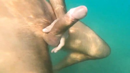 Под водой порно