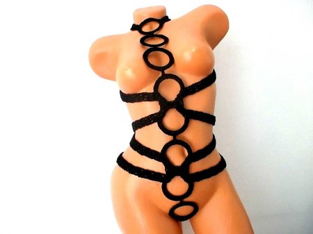 Эротическое белье из веревок