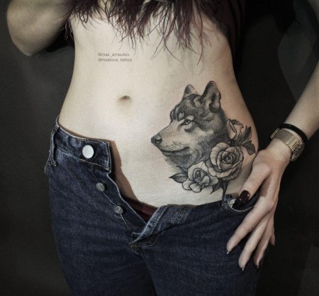 Тату волка для девушки