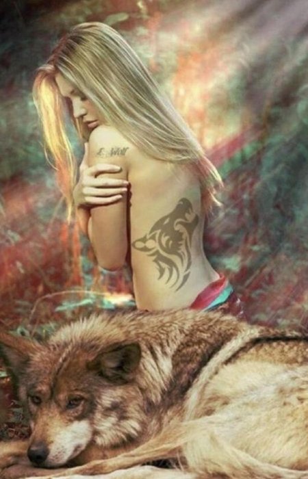 Волк девушка