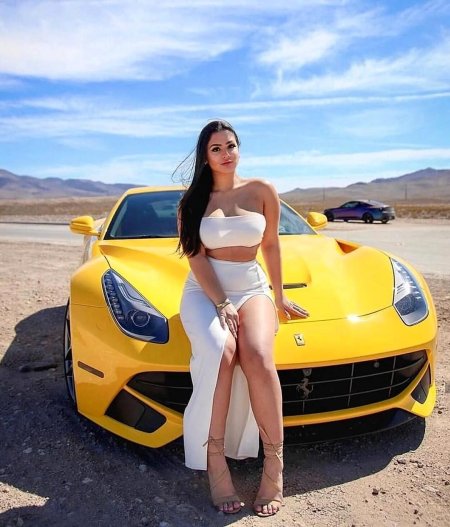 Спорткары и девушки