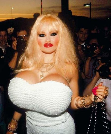 Лоло феррари