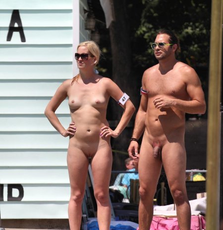 Голая нудисты