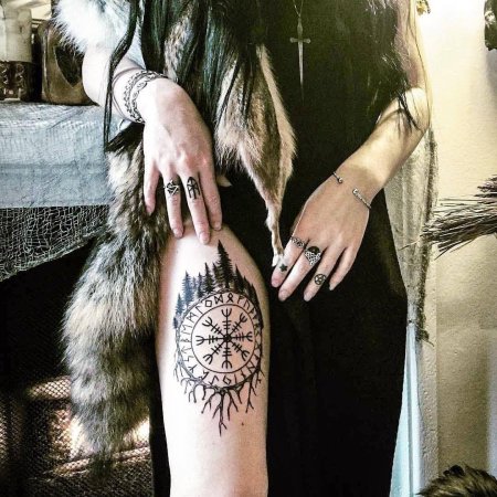 Скандинавские тату для девушек