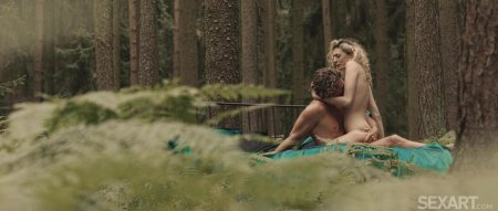 Эротическая сцена