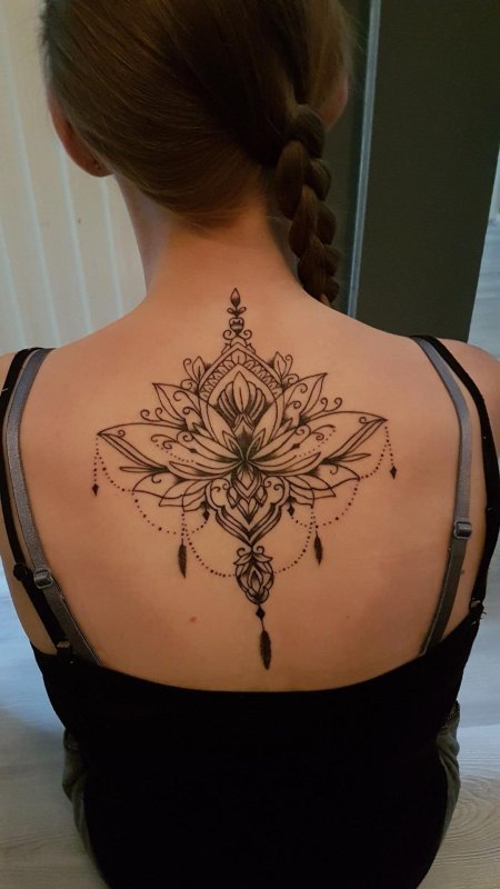 Тату мандала лотос