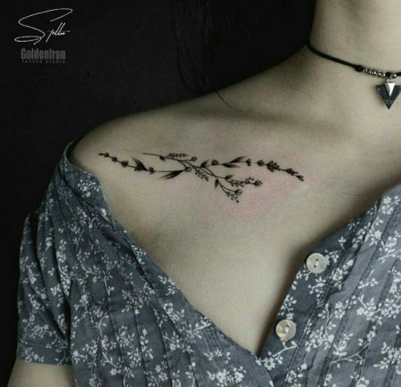 Тату на ключице для девушек маленькие