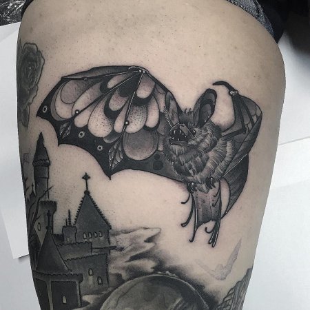 Тату летучая летучая мышь