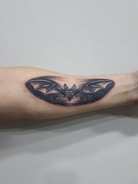 Тату летучая мышь