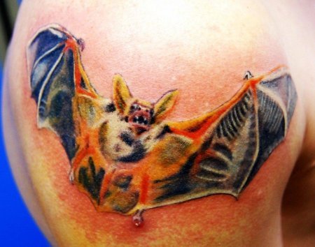Тату летучая мышь