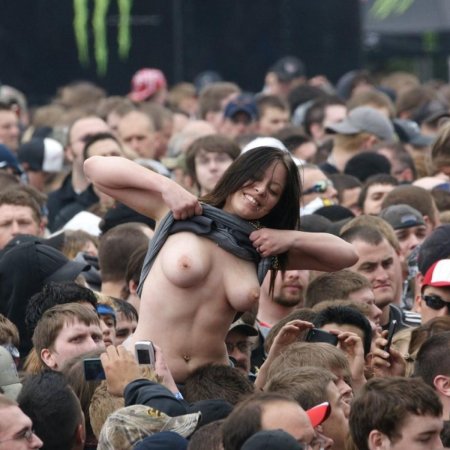 Фанат на концерте