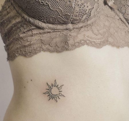 Солнце татуировка