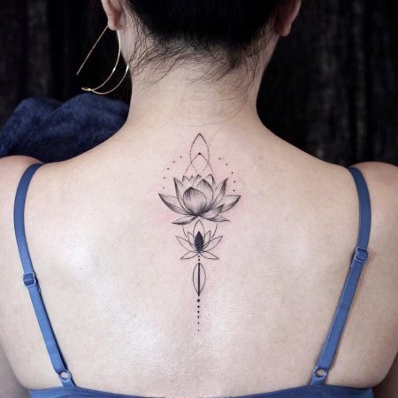 Буддистский лотос тату