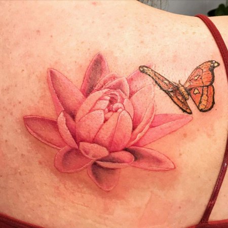 Цветок лотоса тату