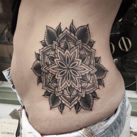 Тату мандала