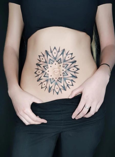 Тату мандала для девушек