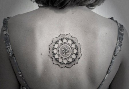 Тату дотворк