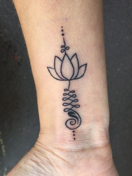 Уналоме с лотосом