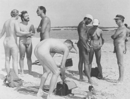 Голые на пляже ссср