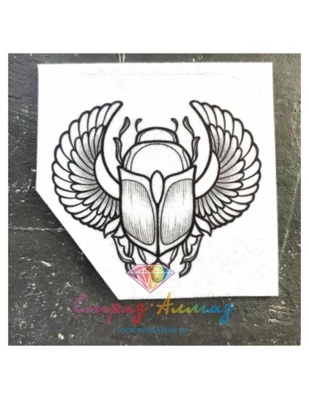 Скарабей с крыльями