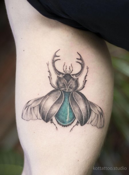 Жук скарабей тату
