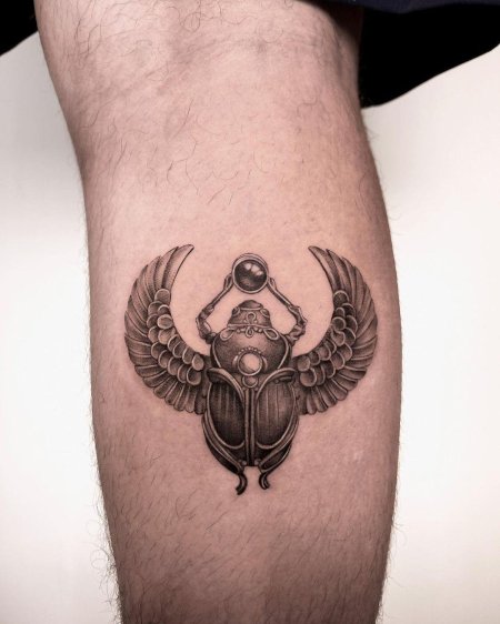 Жук скарабей тату