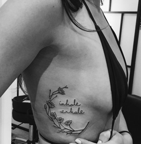 Тату на ребрах для девушек эскизы