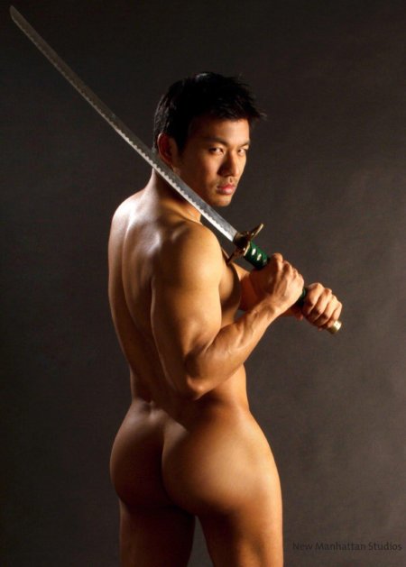 Голые азиатские мужчины