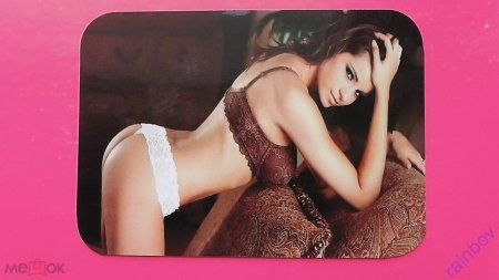 Nicci pisarri в нижнем белье