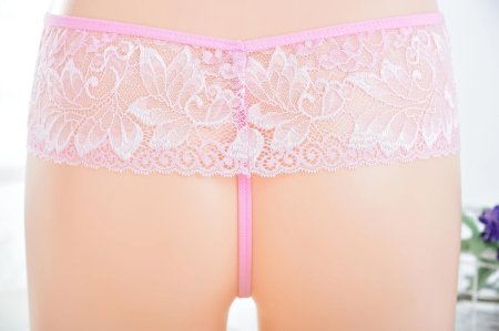 Розовые трусики