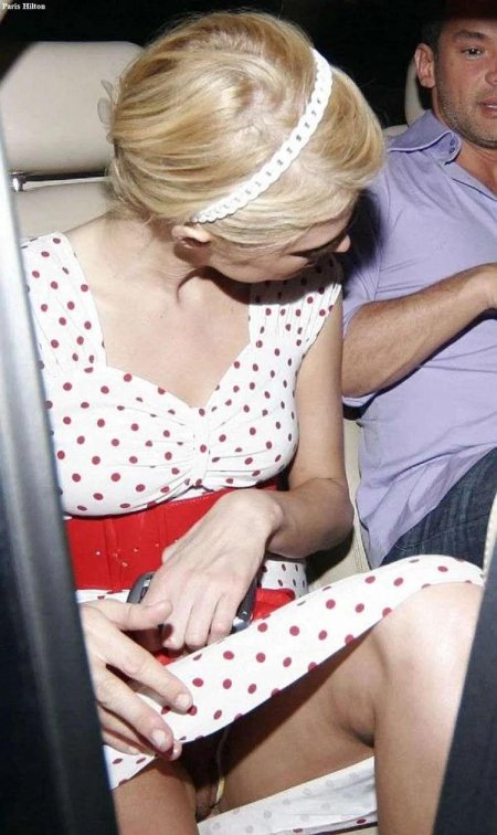 Пэрис хилтон без трусов