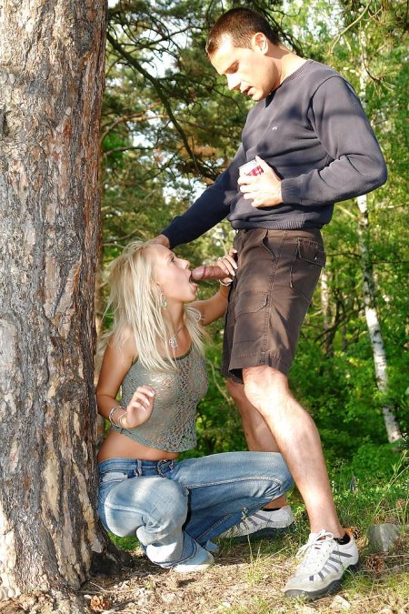 В парке порно