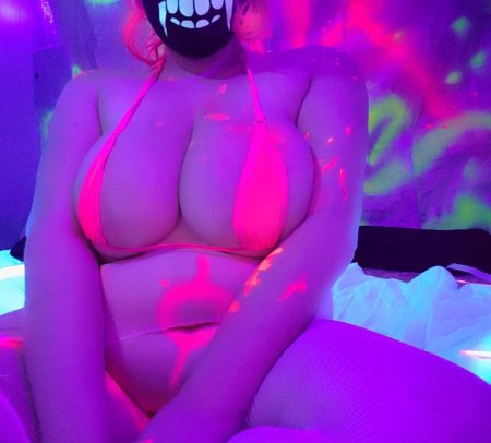 Эротика пышная