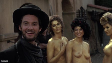 Мир дикого запада голые сцены