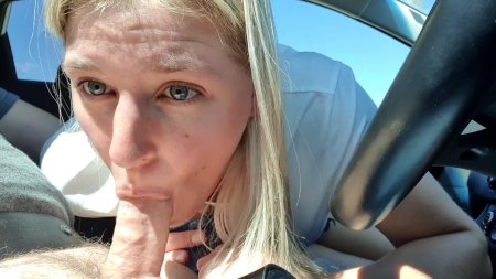 Блондинка минет