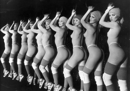 Эротический кордебалет