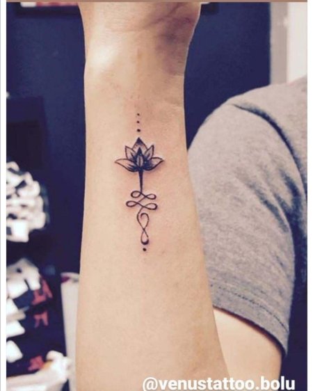 Маленькая татуировка