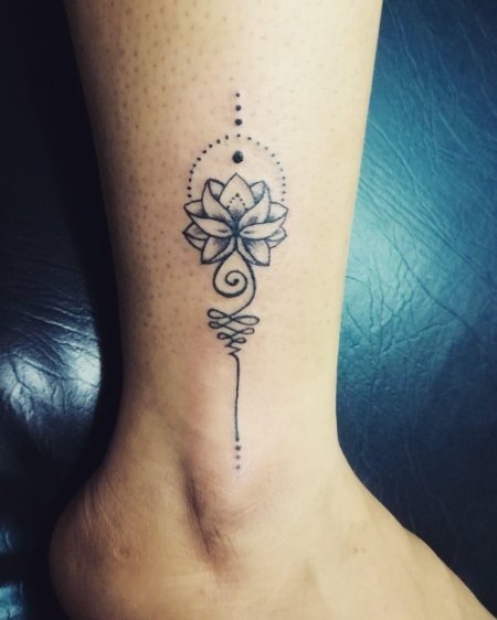 Уналоме тату