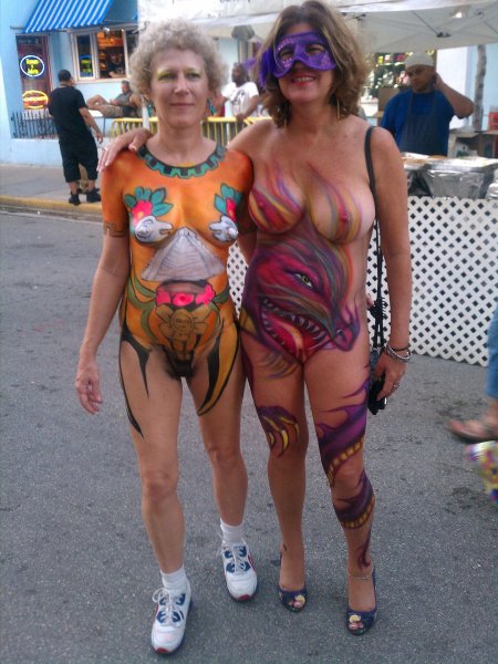 Бодиарт нудистов