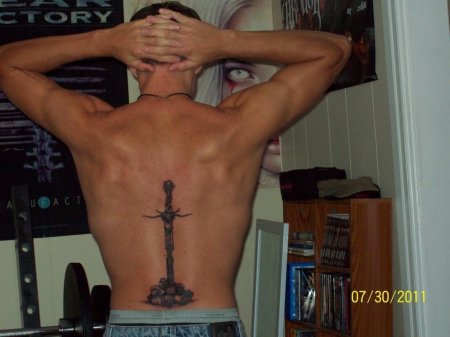 Тату меч на спине мужские