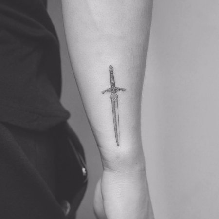 Татуировка меч