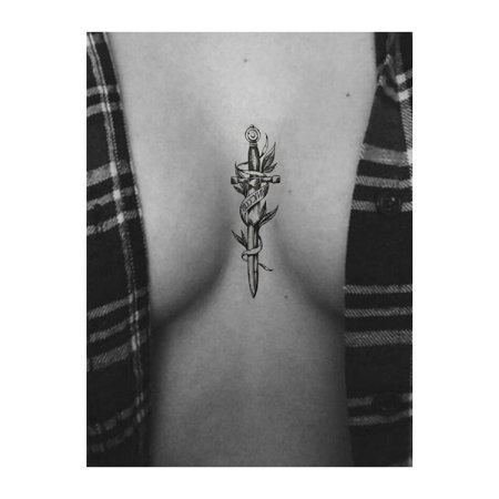 Женская татуировка