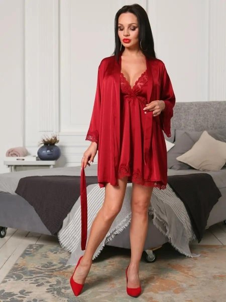 Женские пеньюары и шелковые